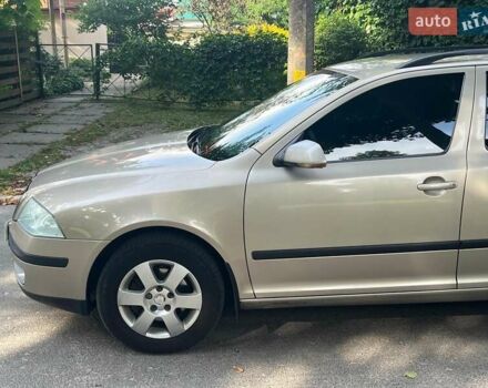 Бежевий Шкода Октавія, об'ємом двигуна 2 л та пробігом 310 тис. км за 5490 $, фото 10 на Automoto.ua