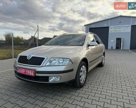 Бежевый Шкода Октавия, объемом двигателя 1.6 л и пробегом 194 тыс. км за 6350 $, фото 7 на Automoto.ua