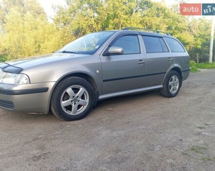 Бежевий Шкода Октавія, об'ємом двигуна 1.6 л та пробігом 239 тис. км за 6000 $, фото 16 на Automoto.ua