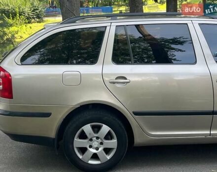 Бежевий Шкода Октавія, об'ємом двигуна 2 л та пробігом 310 тис. км за 5490 $, фото 4 на Automoto.ua