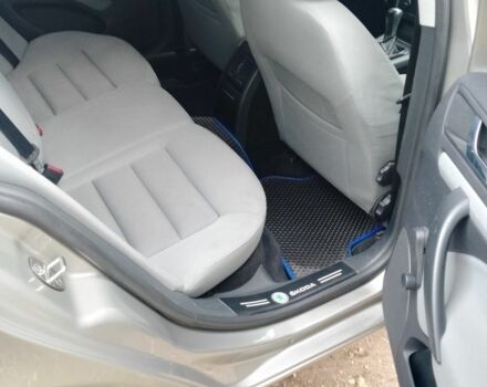 Бежевый Шкода Октавия, объемом двигателя 0 л и пробегом 175 тыс. км за 6399 $, фото 5 на Automoto.ua