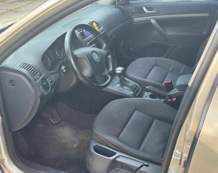 Бежевый Шкода Октавия, объемом двигателя 2 л и пробегом 310 тыс. км за 5190 $, фото 21 на Automoto.ua