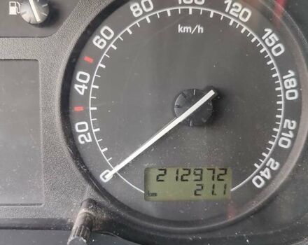 Бежевый Шкода Октавия, объемом двигателя 1.6 л и пробегом 212 тыс. км за 5700 $, фото 33 на Automoto.ua