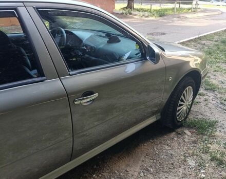 Бежевый Шкода Октавия, объемом двигателя 1.8 л и пробегом 230 тыс. км за 4200 $, фото 4 на Automoto.ua