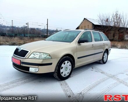 Бежевый Шкода Октавия, объемом двигателя 1.6 л и пробегом 200 тыс. км за 6300 $, фото 2 на Automoto.ua