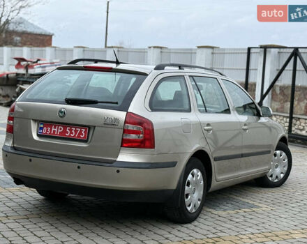 Бежевий Шкода Октавія, об'ємом двигуна 1.6 л та пробігом 206 тис. км за 4950 $, фото 11 на Automoto.ua