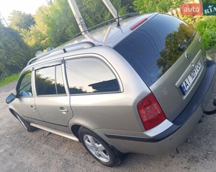 Бежевий Шкода Октавія, об'ємом двигуна 1.6 л та пробігом 239 тис. км за 6000 $, фото 11 на Automoto.ua