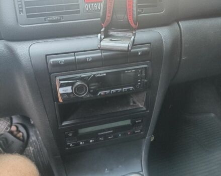 Бежевый Шкода Октавия, объемом двигателя 1.8 л и пробегом 230 тыс. км за 4200 $, фото 13 на Automoto.ua