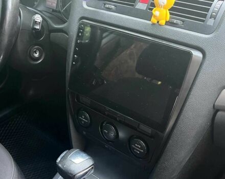 Бежевый Шкода Октавия, объемом двигателя 2 л и пробегом 310 тыс. км за 5190 $, фото 19 на Automoto.ua