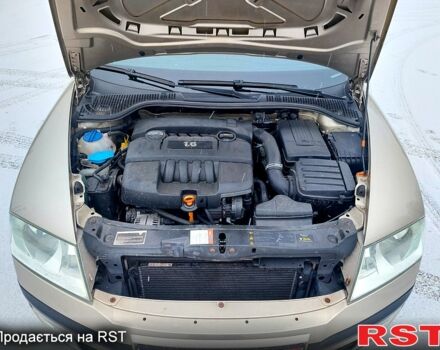 Бежевый Шкода Октавия, объемом двигателя 1.6 л и пробегом 200 тыс. км за 6300 $, фото 13 на Automoto.ua