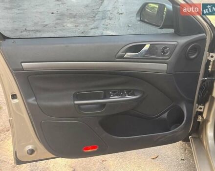 Бежевий Шкода Октавія, об'ємом двигуна 2 л та пробігом 310 тис. км за 5490 $, фото 22 на Automoto.ua