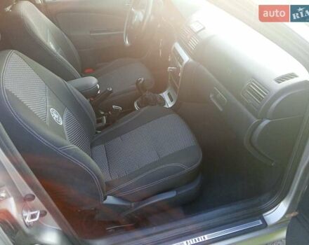 Бежевий Шкода Октавія, об'ємом двигуна 1.6 л та пробігом 239 тис. км за 6000 $, фото 27 на Automoto.ua