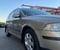 Бежевий Шкода Октавія, об'ємом двигуна 2 л та пробігом 307 тис. км за 5800 $, фото 5 на Automoto.ua