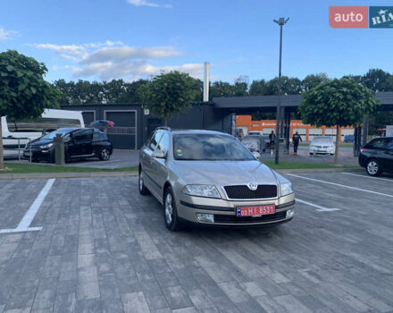 Шкода Октавия 2006 в Луцке на Automoto.ua Бежевый Шкода Октавия, объемом двигателя 1.6 л и пробегом 224 тыс. км за 6400 $, фото 3 на Automoto.ua