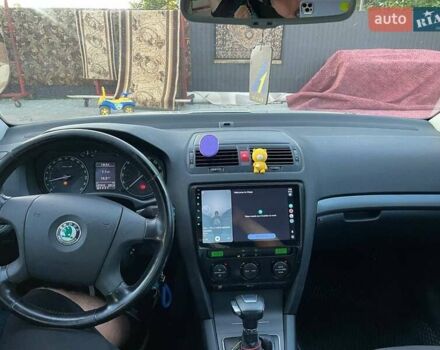 Бежевий Шкода Октавія, об'ємом двигуна 2 л та пробігом 307 тис. км за 5800 $, фото 10 на Automoto.ua
