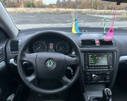 Шкода Октавия 2006 в Краматорске на Automoto.ua Бежевый Шкода Октавия, объемом двигателя 1.9 л и пробегом 240 тыс. км за 2750 $, фото 4 на Automoto.ua