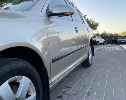 Бежевий Шкода Октавія, об'ємом двигуна 2 л та пробігом 307 тис. км за 5800 $, фото 12 на Automoto.ua