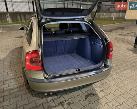 Бежевый Шкода Октавия, объемом двигателя 1.9 л и пробегом 300 тыс. км за 2850 $, фото 21 на Automoto.ua