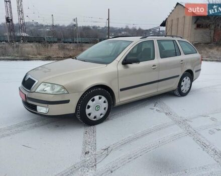 Бежевый Шкода Октавия, объемом двигателя 1.6 л и пробегом 200 тыс. км за 6300 $, фото 3 на Automoto.ua