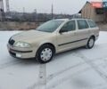 Бежевый Шкода Октавия, объемом двигателя 1.6 л и пробегом 200 тыс. км за 6300 $, фото 3 на Automoto.ua