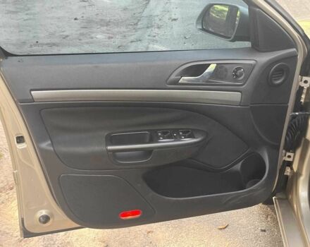 Бежевый Шкода Октавия, объемом двигателя 2 л и пробегом 310 тыс. км за 5190 $, фото 22 на Automoto.ua