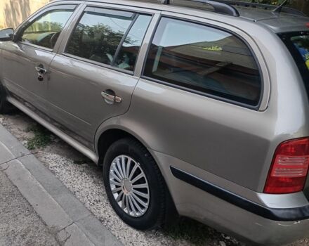 Бежевый Шкода Октавия, объемом двигателя 1.8 л и пробегом 230 тыс. км за 4200 $, фото 7 на Automoto.ua