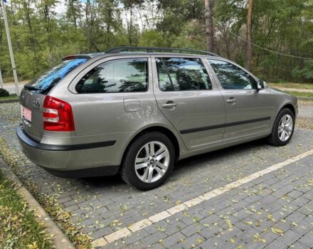 Шкода Октавия 2006 в Киеве на Automoto.ua Бежевый Шкода Октавия, объемом двигателя 1.6 л и пробегом 165 тыс. км за 6299 $, фото 7 на Automoto.ua