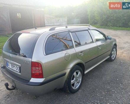 Бежевий Шкода Октавія, об'ємом двигуна 1.6 л та пробігом 239 тис. км за 6000 $, фото 14 на Automoto.ua