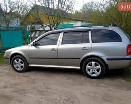 Бежевий Шкода Октавія, об'ємом двигуна 1.6 л та пробігом 239 тис. км за 6000 $, фото 1 на Automoto.ua