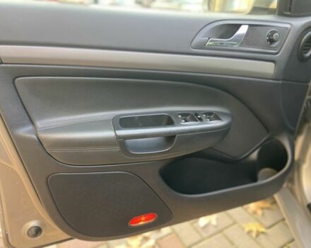 Бежевий Шкода Октавія, об'ємом двигуна 2 л та пробігом 250 тис. км за 5850 $, фото 7 на Automoto.ua