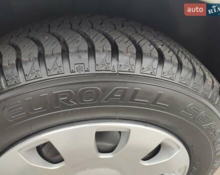 Бежевый Шкода Октавия, объемом двигателя 1.6 л и пробегом 250 тыс. км за 6300 $, фото 48 на Automoto.ua