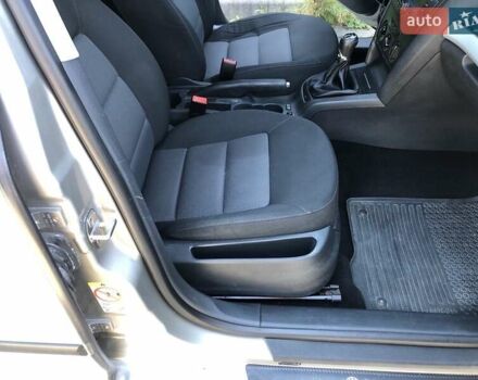 Бежевий Шкода Октавія, об'ємом двигуна 1.6 л та пробігом 331 тис. км за 6500 $, фото 16 на Automoto.ua
