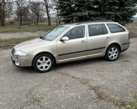 Бежевий Шкода Октавія, об'ємом двигуна 2 л та пробігом 350 тис. км за 2900 $, фото 3 на Automoto.ua