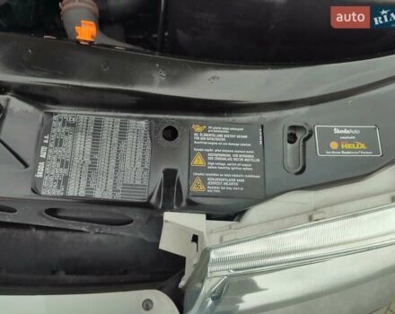 Бежевый Шкода Октавия, объемом двигателя 1.6 л и пробегом 250 тыс. км за 6300 $, фото 42 на Automoto.ua