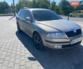 Бежевый Шкода Октавия, объемом двигателя 1.6 л и пробегом 297 тыс. км за 3800 $, фото 1 на Automoto.ua