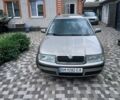 Бежевий Шкода Октавія, об'ємом двигуна 1.6 л та пробігом 256 тис. км за 5300 $, фото 1 на Automoto.ua