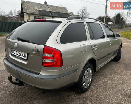 Бежевый Шкода Октавия, объемом двигателя 1.6 л и пробегом 269 тыс. км за 5800 $, фото 7 на Automoto.ua