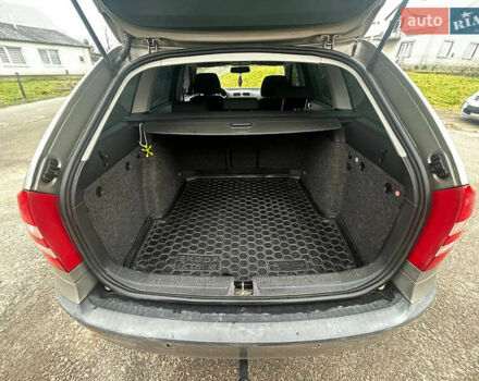 Бежевый Шкода Октавия, объемом двигателя 1.6 л и пробегом 269 тыс. км за 5800 $, фото 11 на Automoto.ua