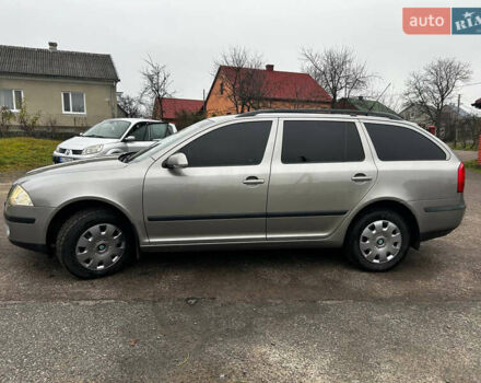 Бежевый Шкода Октавия, объемом двигателя 1.6 л и пробегом 269 тыс. км за 5800 $, фото 4 на Automoto.ua