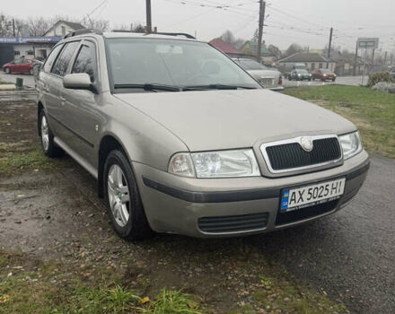 Бежевый Шкода Октавия, объемом двигателя 1.6 л и пробегом 300 тыс. км за 5500 $, фото 20 на Automoto.ua