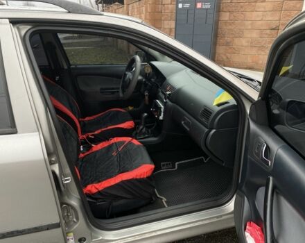 Бежевый Шкода Октавия, объемом двигателя 1.9 л и пробегом 220 тыс. км за 5500 $, фото 21 на Automoto.ua