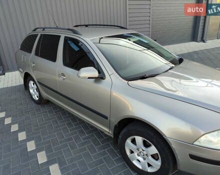 Шкода Октавия 2008 в Кропивницком (Кировограде) на Automoto.ua Бежевый Шкода Октавия, объемом двигателя 2 л и пробегом 199 тыс. км за 6699 $, фото 7 на Automoto.ua