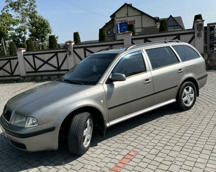Бежевый Шкода Октавия, объемом двигателя 1.6 л и пробегом 133 тыс. км за 5300 $, фото 3 на Automoto.ua