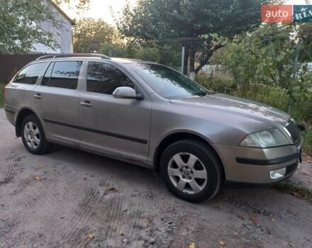 Бежевый Шкода Октавия, объемом двигателя 1.6 л и пробегом 290 тыс. км за 6800 $, фото 4 на Automoto.ua