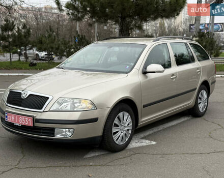 Бежевый Шкода Октавия, объемом двигателя 1.6 л и пробегом 220 тыс. км за 7600 $, фото 6 на Automoto.ua