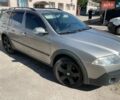 Бежевый Шкода Октавия, объемом двигателя 1.98 л и пробегом 240 тыс. км за 7700 $, фото 1 на Automoto.ua