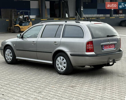 Бежевый Шкода Октавия, объемом двигателя 1.6 л и пробегом 237 тыс. км за 6750 $, фото 6 на Automoto.ua