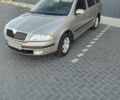 Бежевый Шкода Октавия, объемом двигателя 2 л и пробегом 199 тыс. км за 6699 $, фото 1 на Automoto.ua