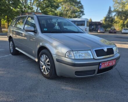 Бежевый Шкода Октавия, объемом двигателя 0 л и пробегом 190 тыс. км за 5899 $, фото 1 на Automoto.ua