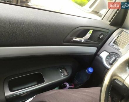 Бежевый Шкода Октавия, объемом двигателя 1.6 л и пробегом 198 тыс. км за 6777 $, фото 21 на Automoto.ua